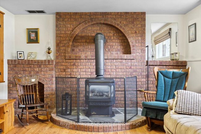371 4 Th Ave, House other with 4 bedrooms, 2 bathrooms and 6 parking in Hanover ON | Image 19