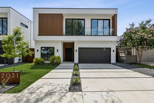 2031 Cullen Ave, Dallas, TX, 75206-7127 | Card Image