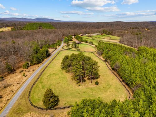 632 Dry Creek Ln, Winchester, VA, 22603 | Card Image