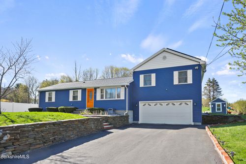 15 Martin Ave, Lee, MA, 01238-9587 | Card Image