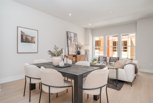 342 Hutcherson Aly, Nashville, TN, 37209-2482 | Card Image