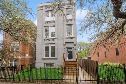 4333 S Ellis Avenue, Chicago, IL, 60653 | Card Image