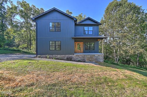 100 Polo Dr, Blountville, TN, 37617-4561 | Card Image