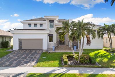 1815 Woodbine Court, House other with 4 bedrooms, 3 bathrooms and null parking in Marco Island FL | Image 1