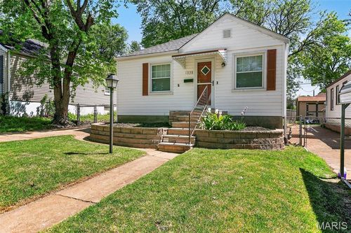 1338 Fairmount Ct, Saint Louis, MO, 63139-3700 | Card Image