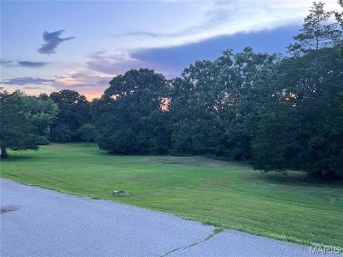 28 Country Club Dr, Sullivan, MO, 63080 | Card Image