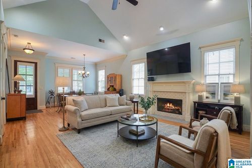 652 Preserve Way, HOOVER, AL, 35226-4178 | Card Image