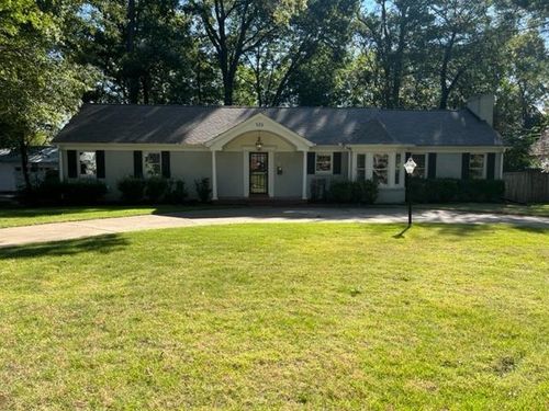526 Saint Nick Dr, Memphis, TN, 38117-4101 | Card Image