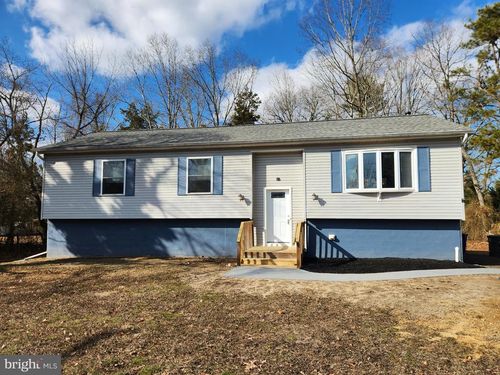 225 Malaga Park Dr, MALAGA, NJ, 08328-4242 | Card Image