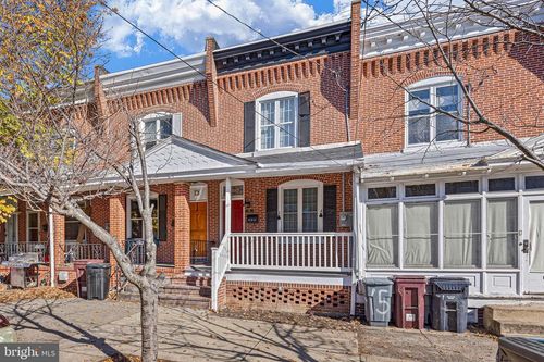 15 6th Ave, WILMINGTON, DE, 19805-4709 | Card Image