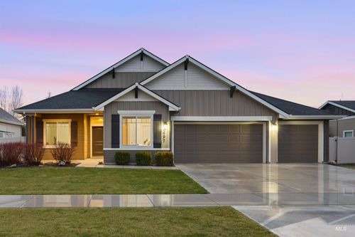 5697 W Combermere Dr, Eagle, ID, 83616-4983 | Card Image