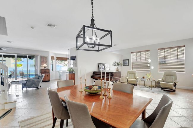 1273 Gembrook Ct, House other with 4 bedrooms, 3 bathrooms and null parking in Royal Palm Beach FL | Image 7