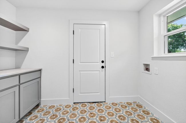 2705 N Ricketts St, House other with 3 bedrooms, 2 bathrooms and null parking in Sherman TX | Image 32