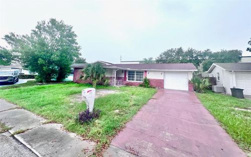 7204 Isle Dr, PORT RICHEY, FL, 34668-5727 | Card Image