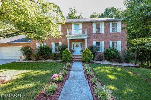 12 Blue Mountain Ct, Oak Ridge, TN, 37830-7803 | Card Image