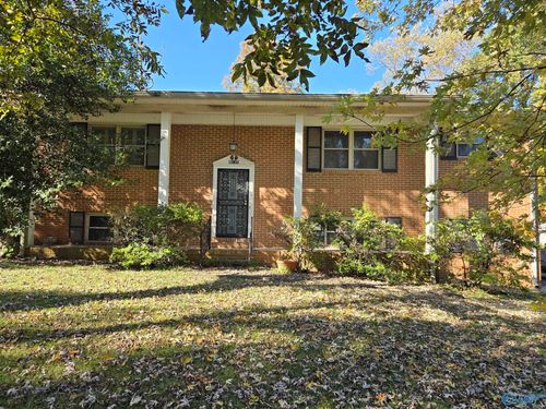 6113 Rickwood Dr Nw, Huntsville, AL, 35810-2533 | Card Image