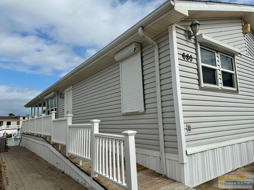 680 E Clam Cir, Port Isabel, TX, 78578 | Card Image