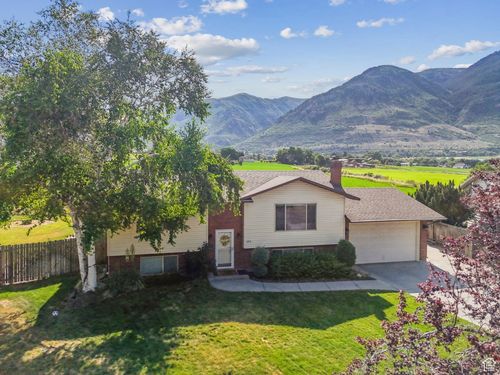 694 E 2350 N, North Ogden, UT, 84414-2860 | Card Image