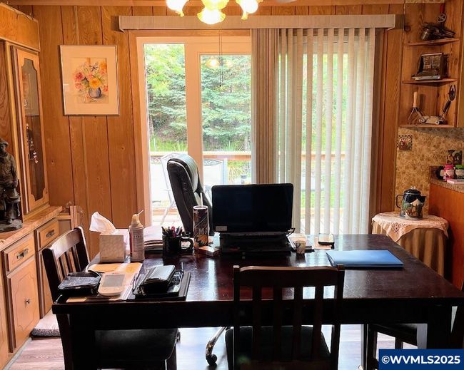 731 Nw Sunset Ct, House other with 3 bedrooms, 2 bathrooms and null parking in Mill City OR | Image 9
