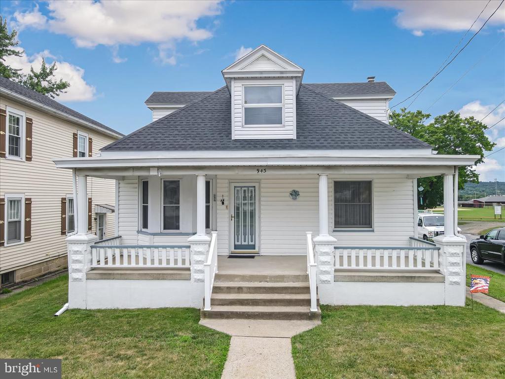 Iron St, Lehighton, PA 18235