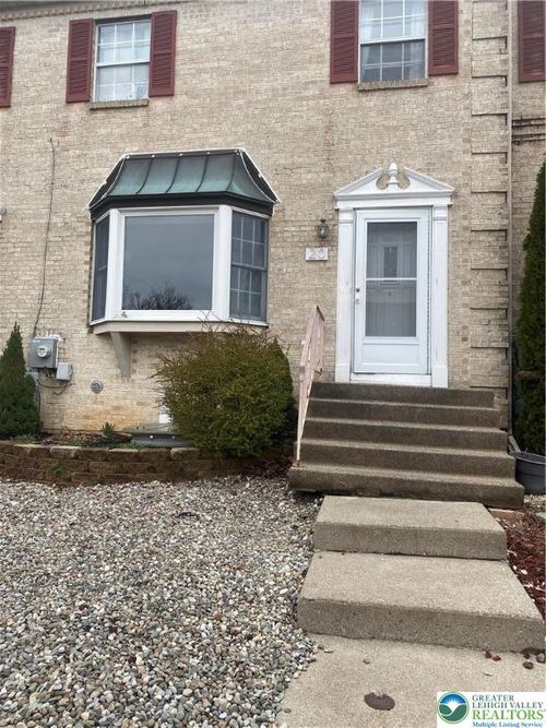 20 Lincoln Pl, Whitehall, PA, 18052-4200 | Card Image