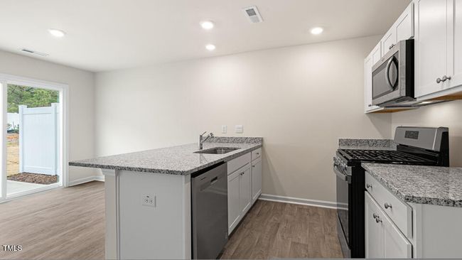 dr-horton-honeycutt-oaks-lot-168-016 | Image 7