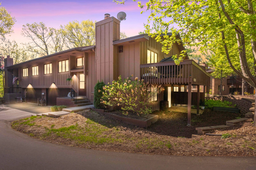 2628 Sumac Ct, White Bear Lake, MN, 55110-5651 | Card Image