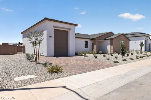 327 Sam Way, Mesquite, NV, 89027-6782 | Card Image