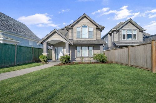 46151 Third Ave, Chilliwack, BC, V2P1R7 | Card Image
