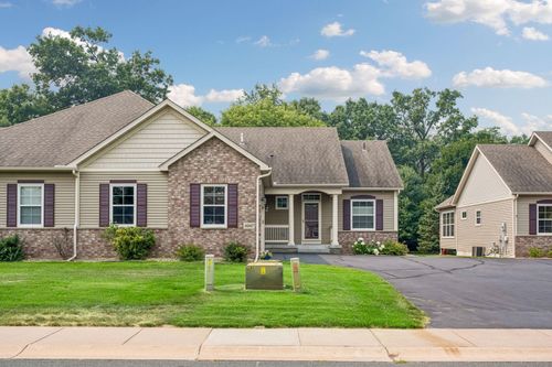 4947 384th Trl, North Branch, MN, 55056-5986 | Card Image
