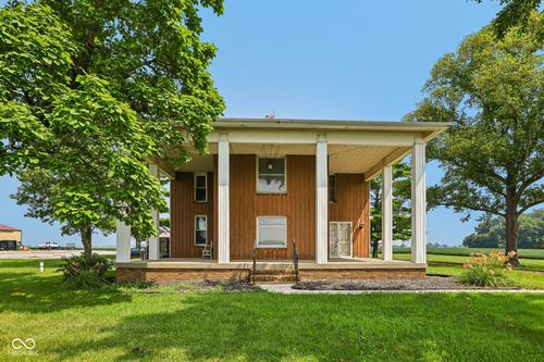8172 E 1000 N, Colfax, IN, 46035-9521 | Card Image