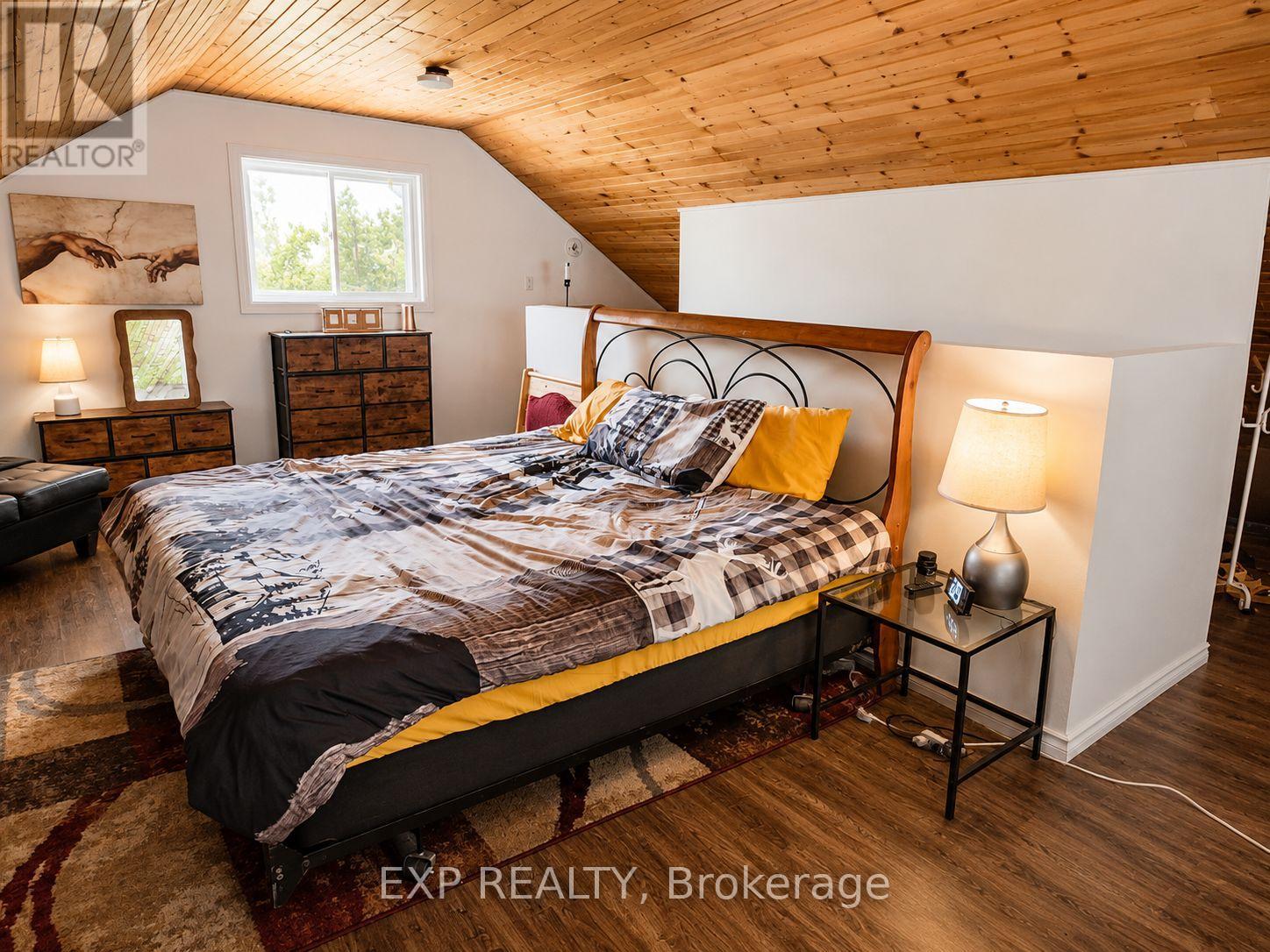 Residential in Merrickville-Wolford