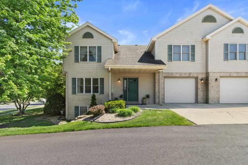 3236 Stonecreek Drive, Madison, WI, 53719 | Card Image