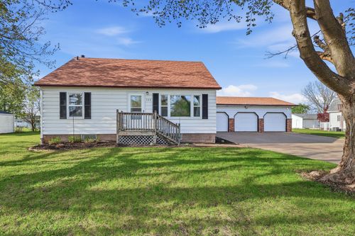 109 5th Ave, Colona, IL, 61241-9745 | Card Image