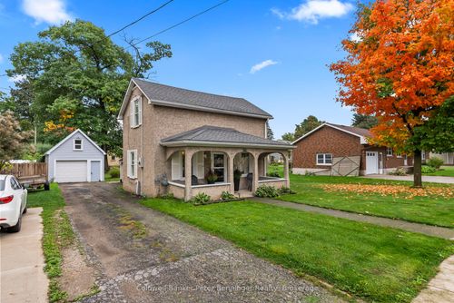 620 Victoria St S, Walkerton, ON, N0G2V0 | Card Image