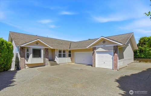 7622 80th Ave Ne, Marysville, WA, 98270-8007 | Card Image