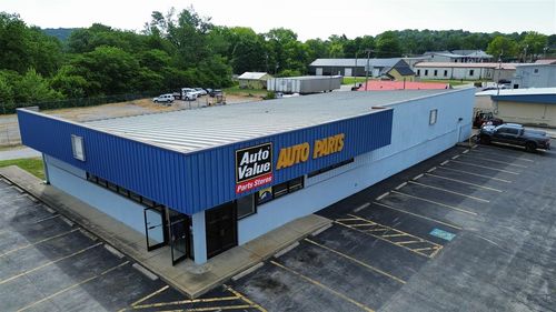 320 N Main St, Russellville, KY, 42276-1744 | Card Image