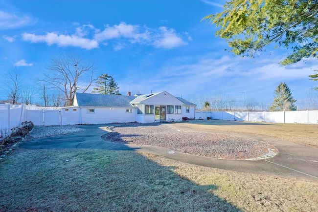 30 Irving Dr, House other with 3 bedrooms, 1 bathrooms and 6 parking in Walpole MA | Image 36