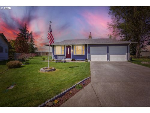 2233 Country Club Ter, Woodburn, OR, 97071-2333 | Card Image