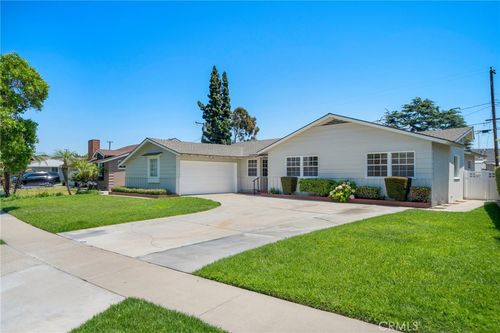 2458 W Marian Ave, Anaheim, CA, 92804 | Card Image