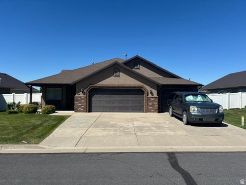 5511 S 575 W, Riverdale, UT, 84405-7172 | Card Image