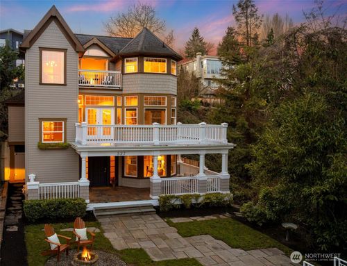 337 25th Ave E, Seattle, WA, 98112-4707 | Card Image
