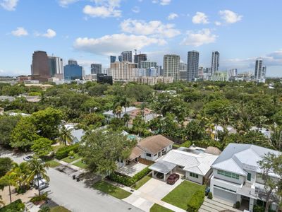 805 Se 9th St, House other with 3 bedrooms, 3 bathrooms and null parking in Fort Lauderdale FL | Image 3