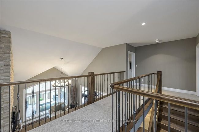 421 Bradwell Chase, House other with 4 bedrooms, 0 bathrooms and 6 parking in London ON | Image 38