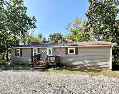 269 W Sugar Lake Dr, Mound City, KS, 66056-5510 | Card Image
