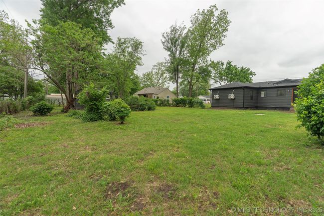 5667 S Quincy Ave, House other with 3 bedrooms, 1 bathrooms and null parking in Tulsa OK | Image 36