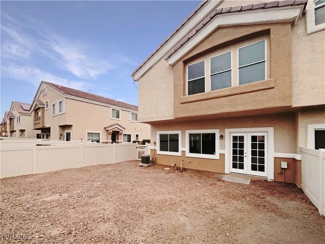 1578 Ward Frontier Ln, Townhouse with 3 bedrooms, 3 bathrooms and null parking in Henderson NV | Image 7