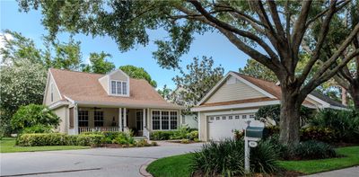 816 Carolina Circle Sw, House other with 3 bedrooms, 4 bathrooms and null parking in Vero Beach FL | Image 1