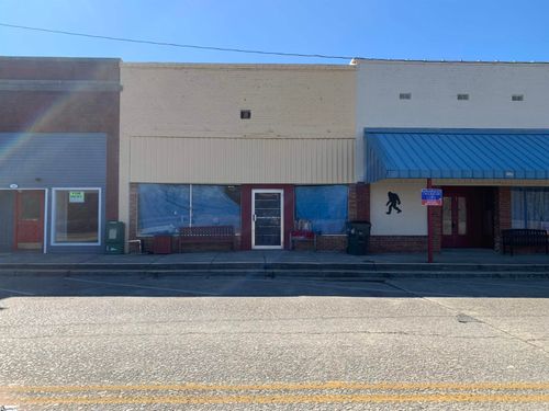 212 E Main Street, Westminster, SC, 29693 | Card Image
