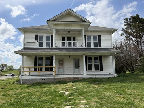 210 S Mulberry St, Cornersville, TN, 37047-4217 | Card Image